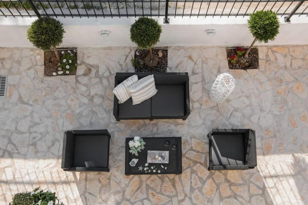 E & G - Figareto Apartment Канони Екстериор снимка